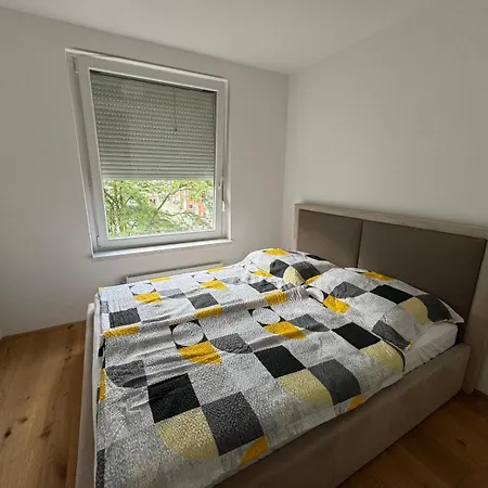 Apartma Julija Любляна