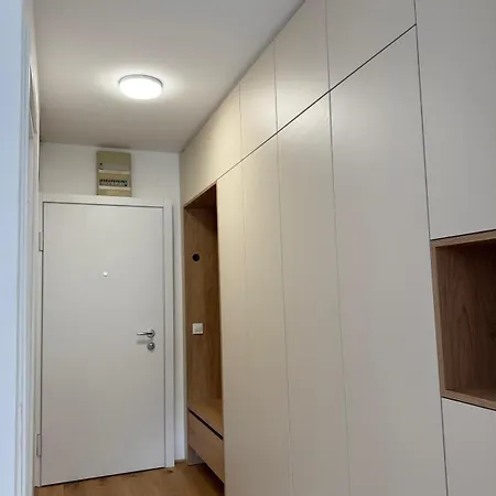 Apartma Julija * Любляна